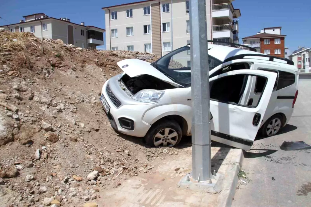 Beyşehir'de Trafik Kazası: 2 Yaralı