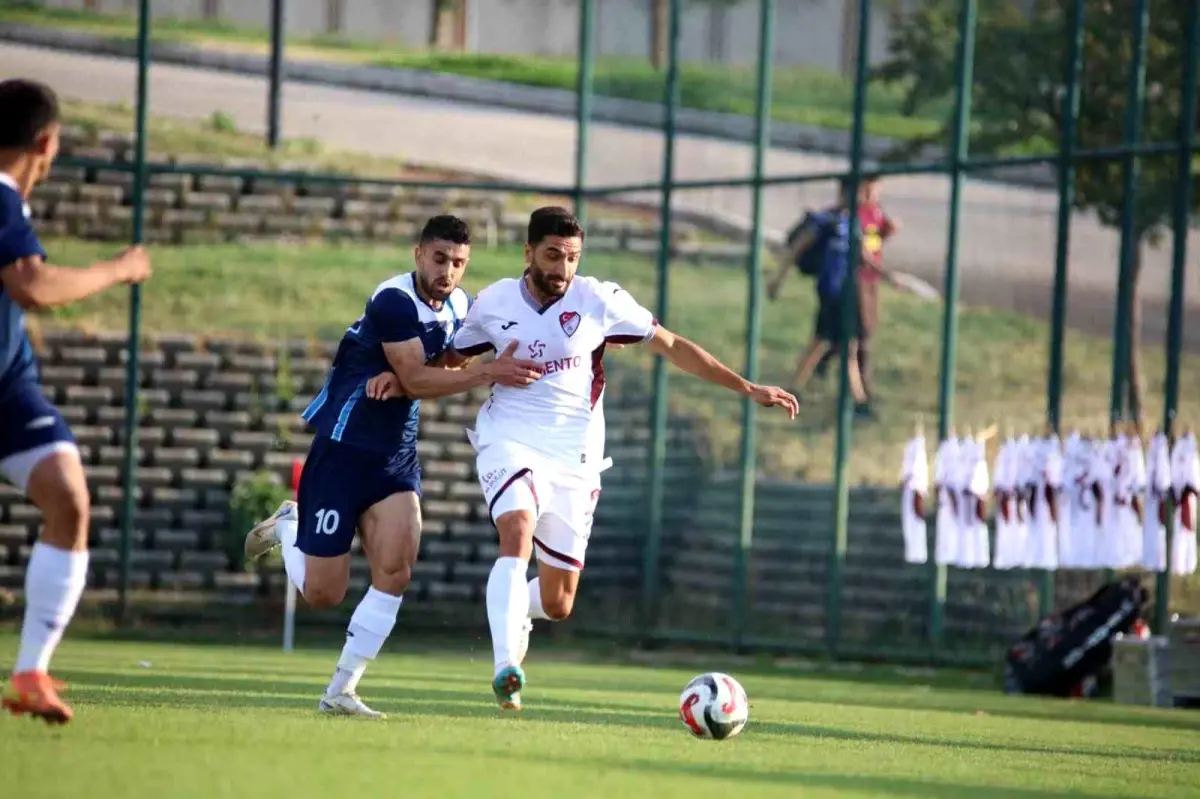 Elazığspor, Gol Gohar Sirjan ile 2-2 Berabere Kaldı