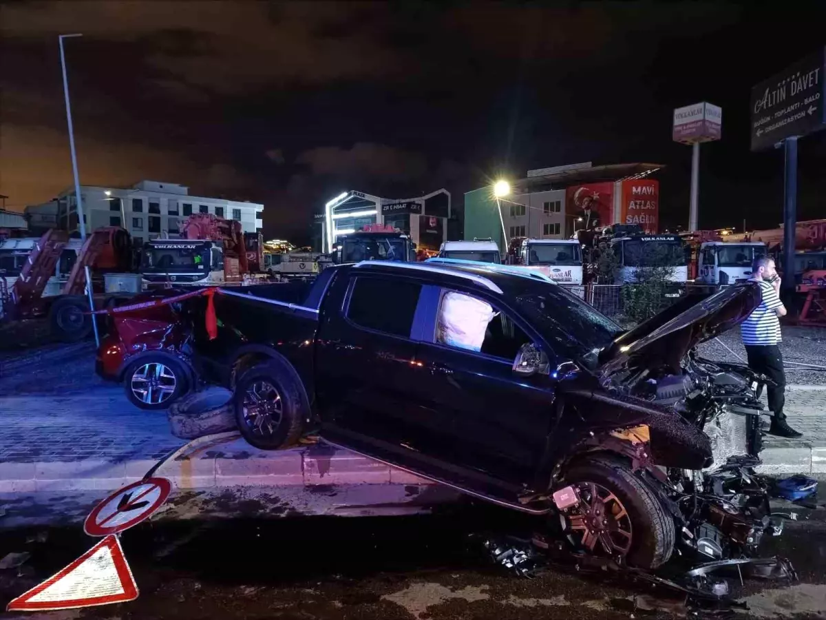 Bursa'da Trafik Kazasında 2 Kardeş Hayatını Kaybetti, Alkollü Sürücü Tutuklandı