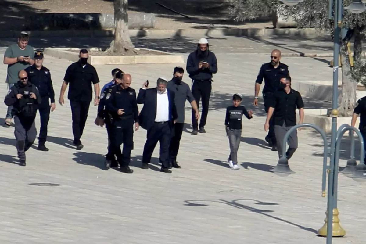İsrailli aşırı sağcı Bakan Ben-Gvir, Mescid-i Aksa'ya baskın düzenledi