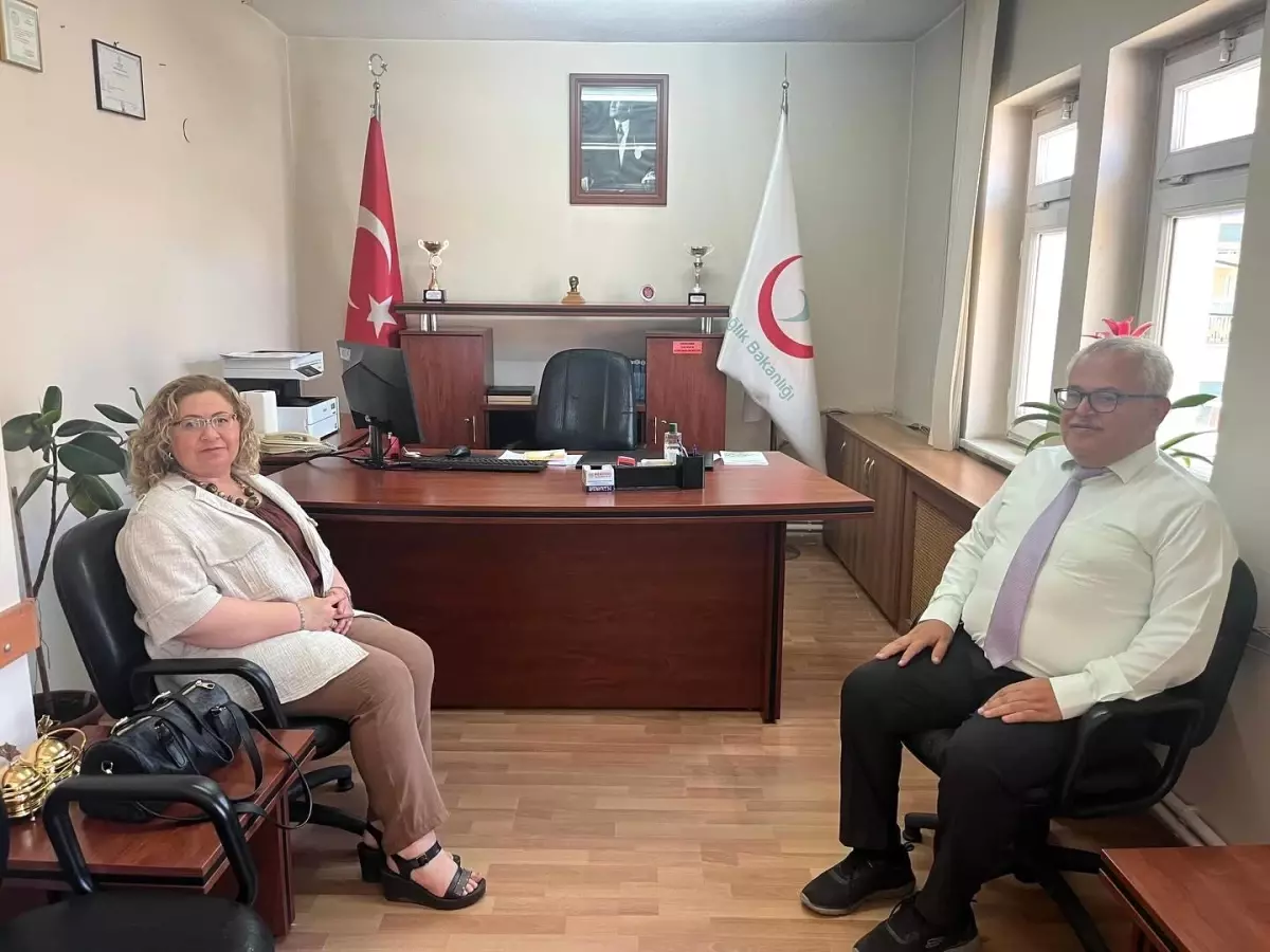 Kaymakam Doğru, Yeni İlçe Sağlık Müdürü Alkaya'ya Hayırlı Olsun Ziyareti Gerçekleştirdi