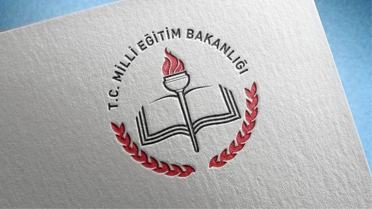 Okullarda serbest kıyafet uygulaması kalktı mı?