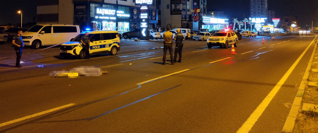 Önce araç çarptı sonra otomobil ezdi