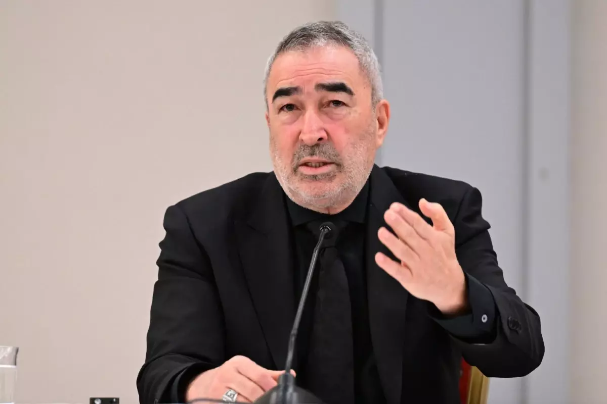 Samet Aybaba'ya sürpriz teklif