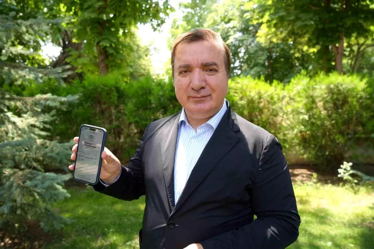 Erzincan Valisi'nden Gençlerle Yönetim Modeli