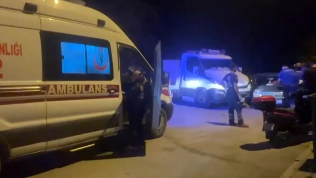Erzincan'da Trafik Kazası: 3 Yaralı