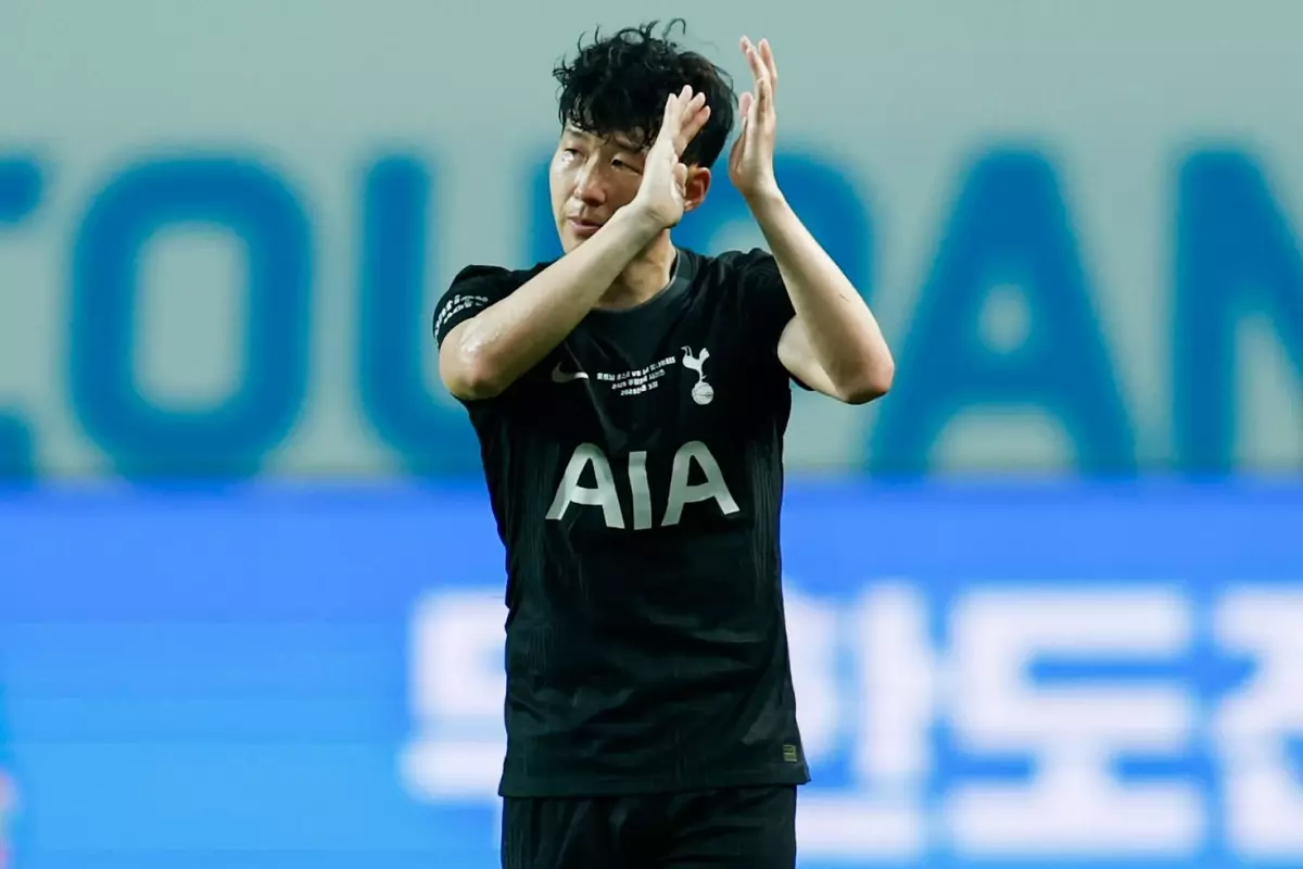 Tottenham'da 10 yıllık devir bitti! Heung-min Son gözyaşlarıyla veda etti