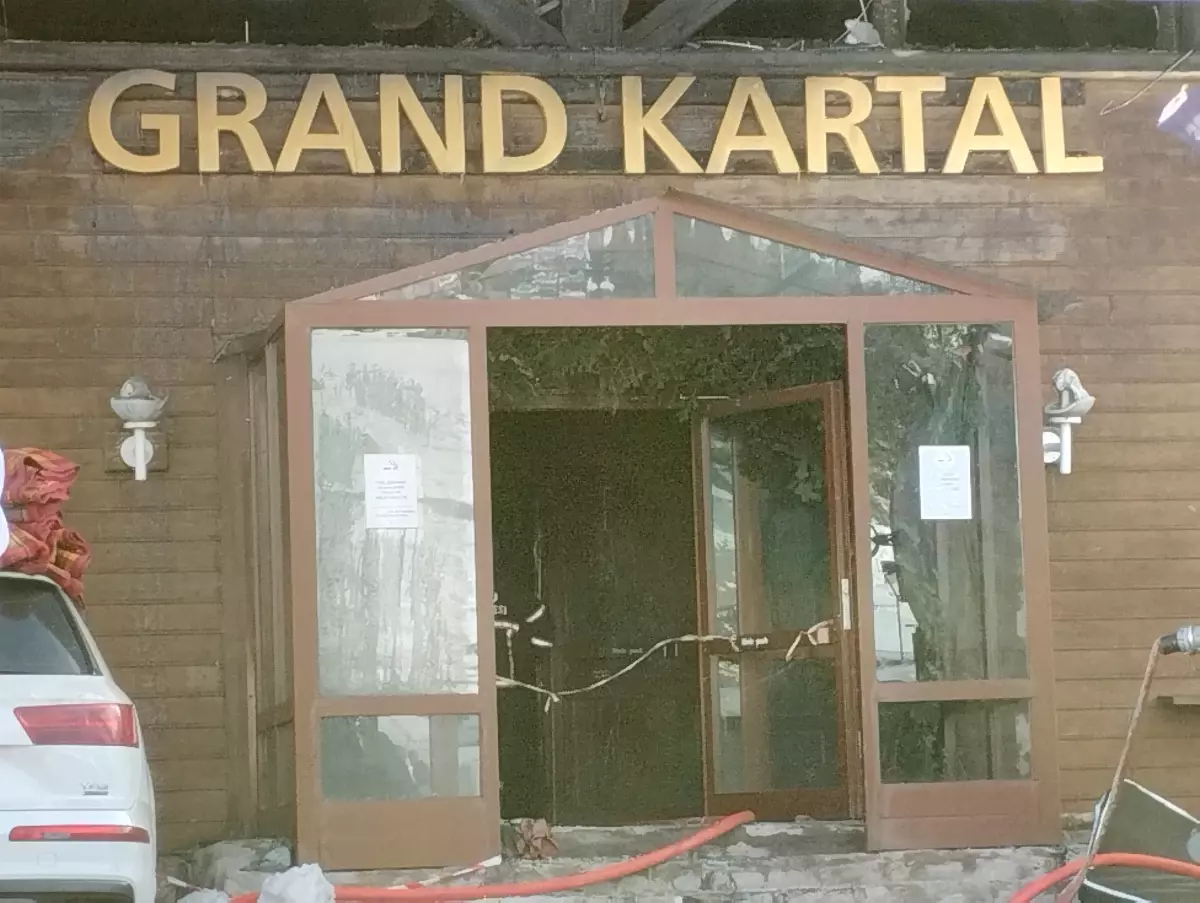 Grand Kartal Otel Yangını Soruşturması: Eski Başmüfettişe Soruşturma İzni