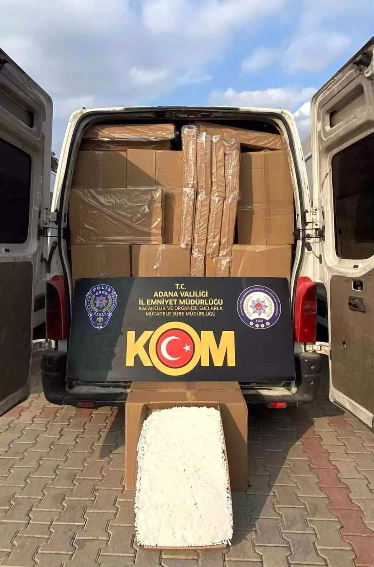 Adana'da 17 Milyon TL Değerinde Kaçak Sigara Ele Geçirildi