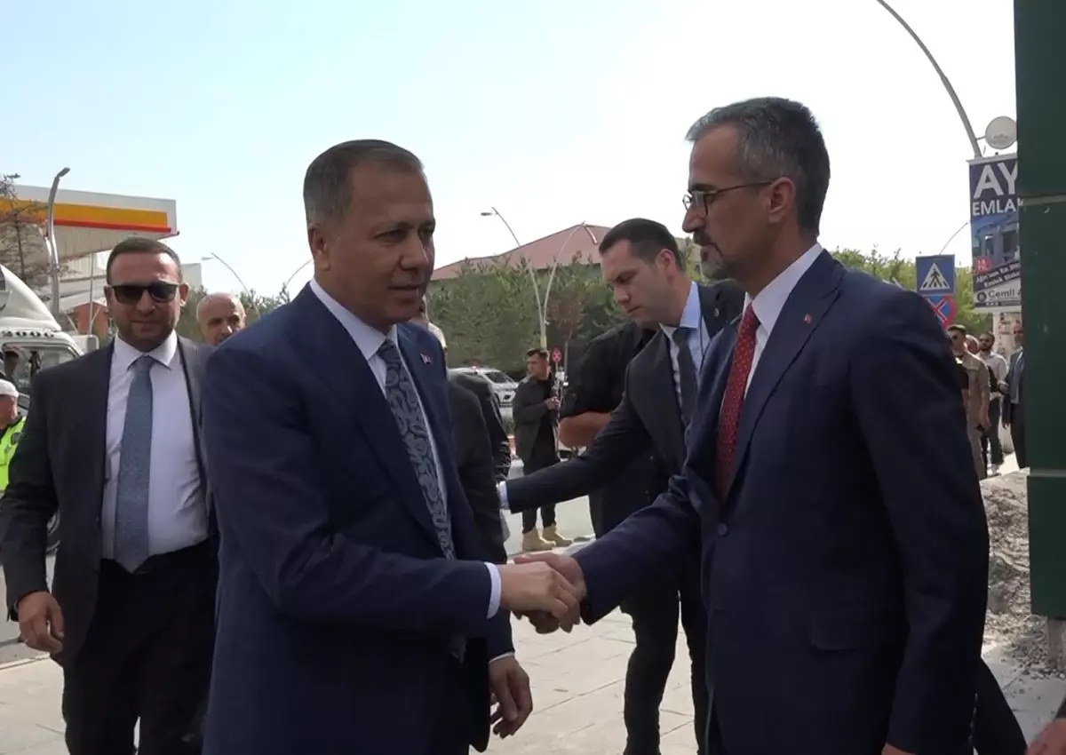 İçişleri Bakanı Ali Yerlikaya Ağrı'da İncelemelerde Bulundu