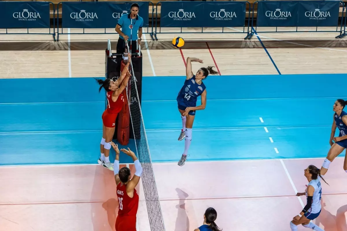 Filenin Sultanları Sırbistan'ı 3-0 Geçti