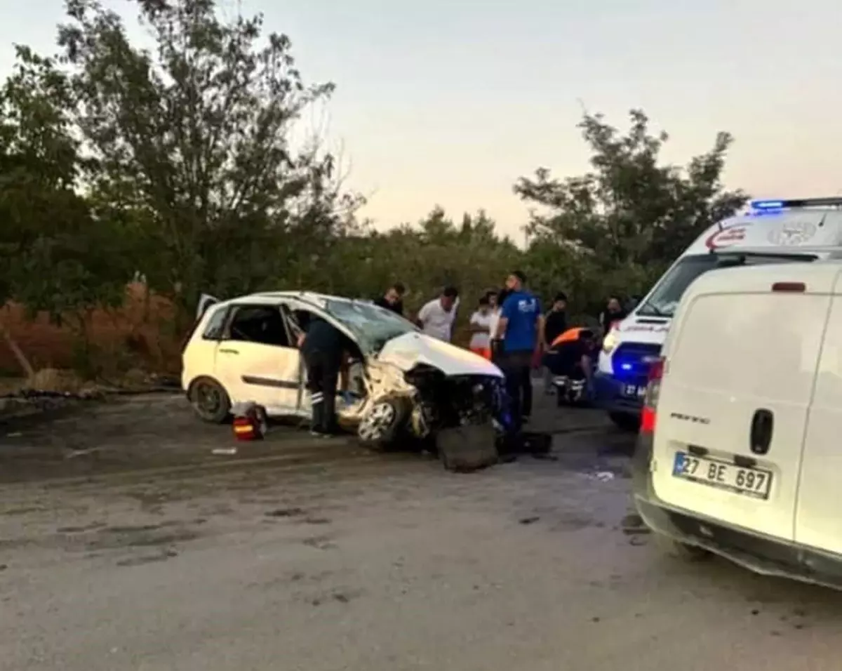 Gaziantep'te Kafa Kafaya Çarpışma: 1 Ölü, 3 Yaralı