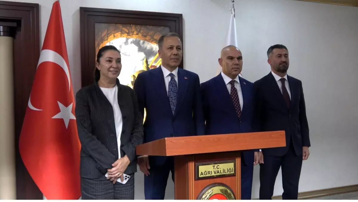 İçişleri Bakanı Ali Yerlikaya Ağrı'da Temaslarda Bulundu