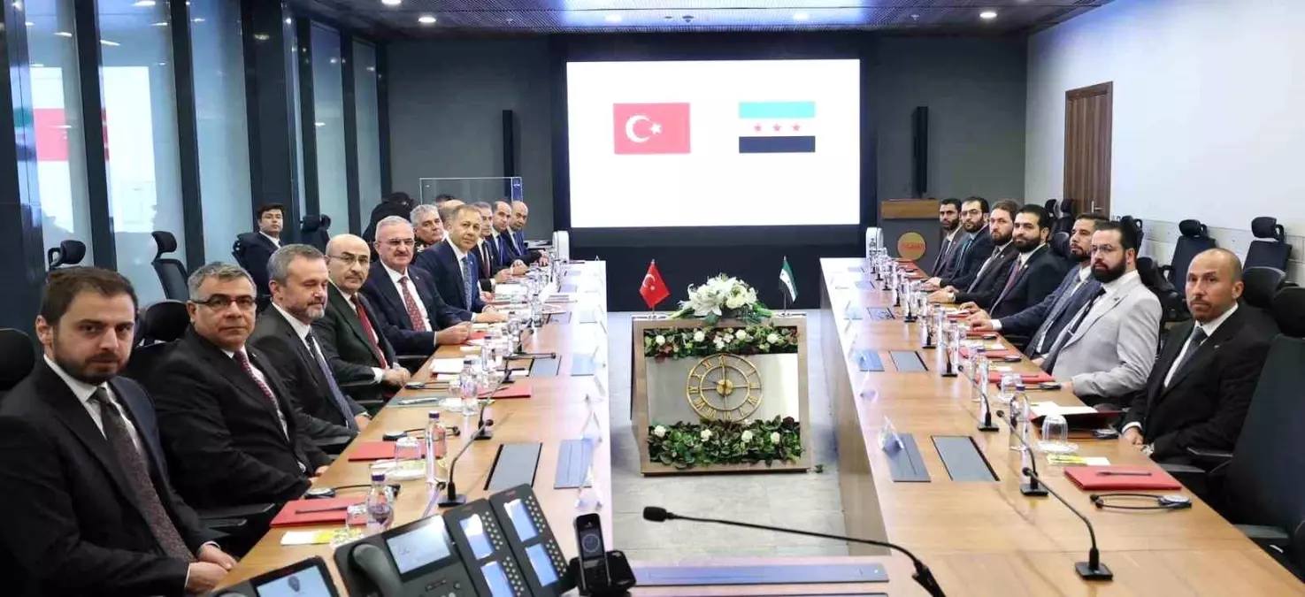 Bakan Yerlikaya, Suriye İçişleri Bakanı ile Görüştü
