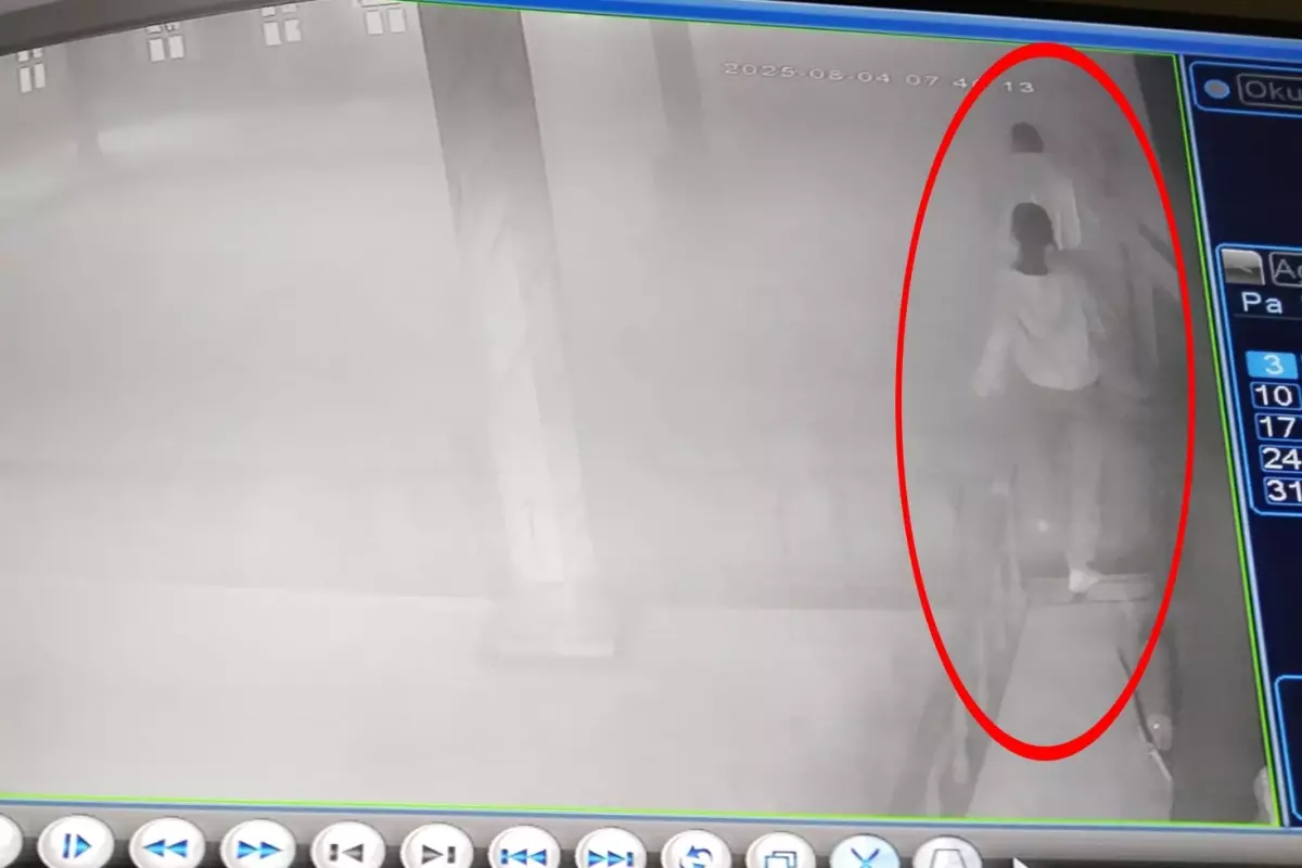 Kütahya'da şaka sınırını aşan gençler camiye zarar verdi