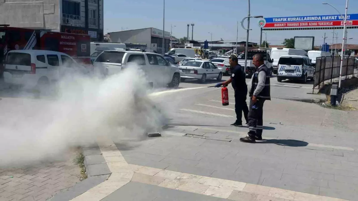Malatya'da Elektrik Trafo Yangını Paniğe Neden Oldu