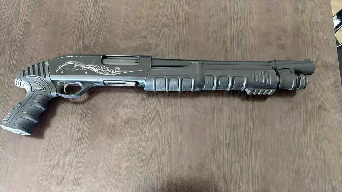 Malatya'da Kağıt Toplayıcıları Arasında Silahlı Kavga: 2 Yaralı
