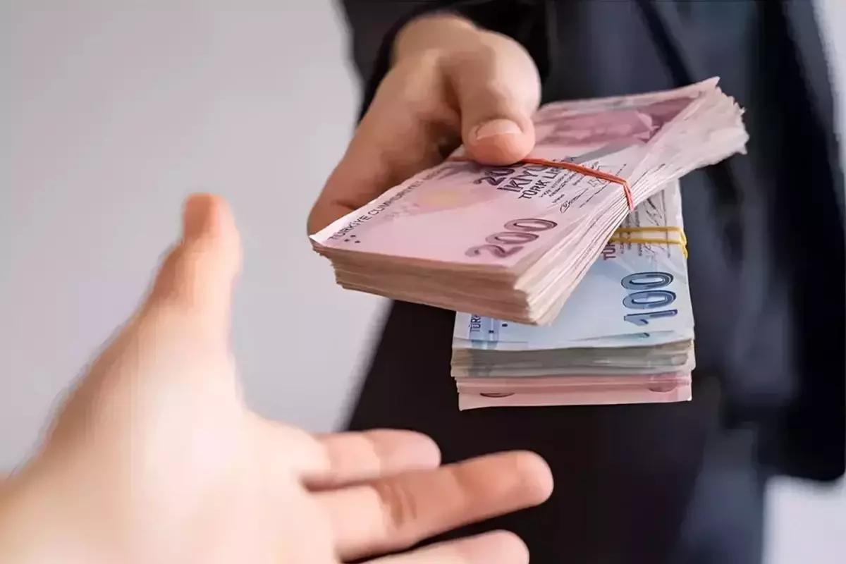 Memur ve emeklisinin toplu sözleşme süreci devam ediyor
