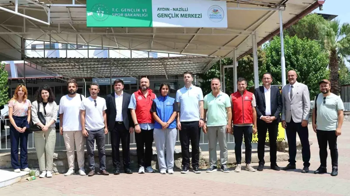 Nazilli Gençlik Merkezi'nde Gençlik İncelemeleri