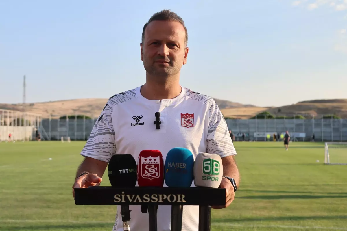 Sivasspor Teknik Direktörü Korkmaz: 'Gurur Duyacak Bir Takım Olacağız'