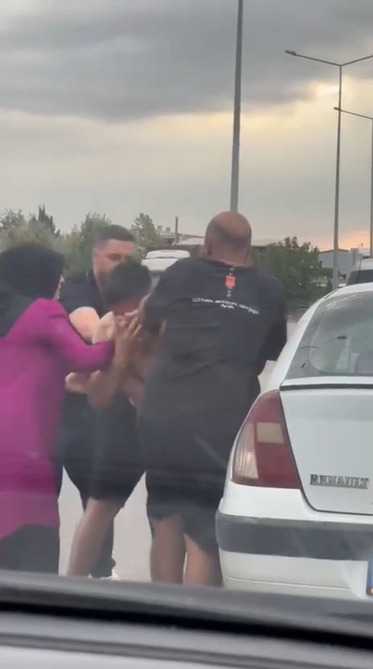 Bursa'da Trafikte Tartışma Kavga Haline Dönüştü