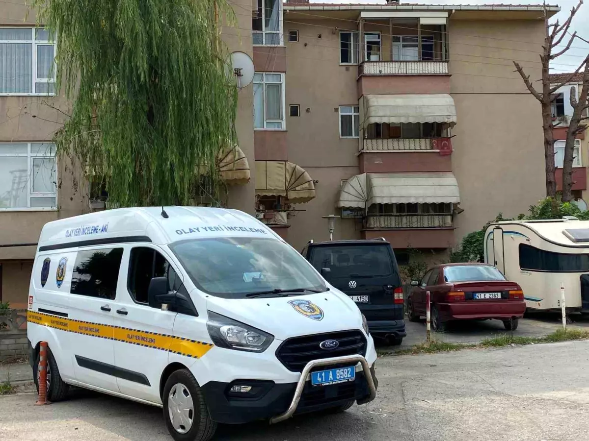 Gölcük'te Epilepsi Hastası Genç Yatakta Ölü Bulundu
