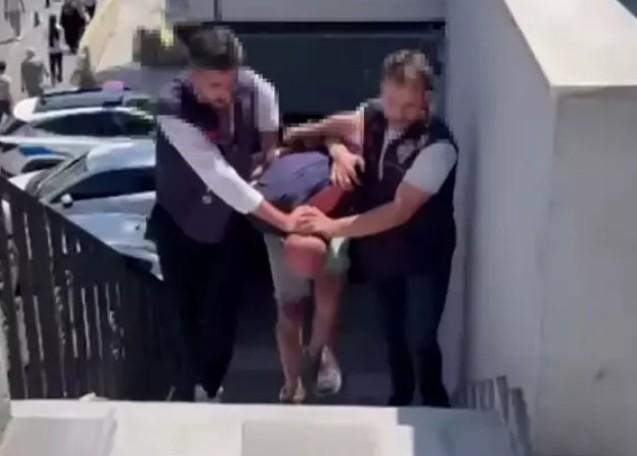 Ayasofya Camii'nde ne oldu? Ayasofya'da kundaklama olayı nedir? - SON DAKİKA Ayasofya Camii'nde ne oldu? Ayasofya'da kundaklama olayı nedir? - SON DAKİKA