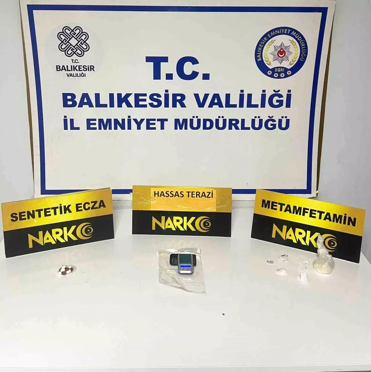 Ayvalık'ta Uyuşturucu Operasyonu: 18.44 Gram Metamfetamin Ele Geçirildi