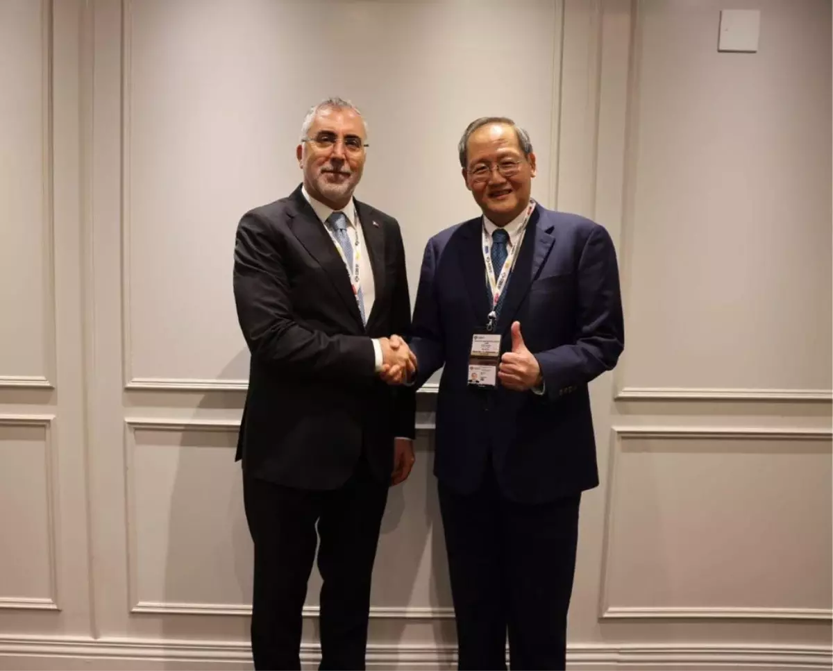 Bakan Işıkhan, G20 Toplantısında Singapur İşgücü Bakanı ile Görüştü
