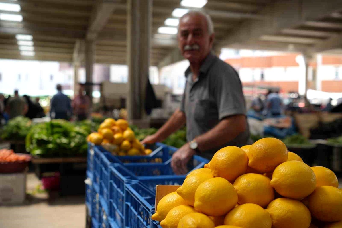 Bayburt'ta Limon Fiyatları Patladı