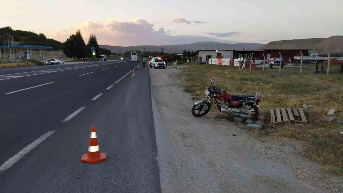 Malatya'da Otomobil ile Motosiklet Çarpıştı: Bir Yaralı