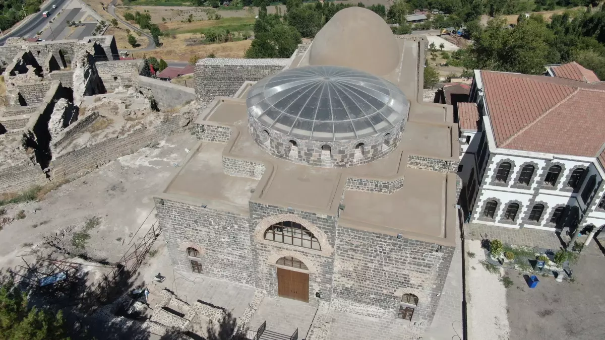 Diyarbakır'daki 1600 Yıllık Saint George Kilisesi Restorasyonu Tamamlandı