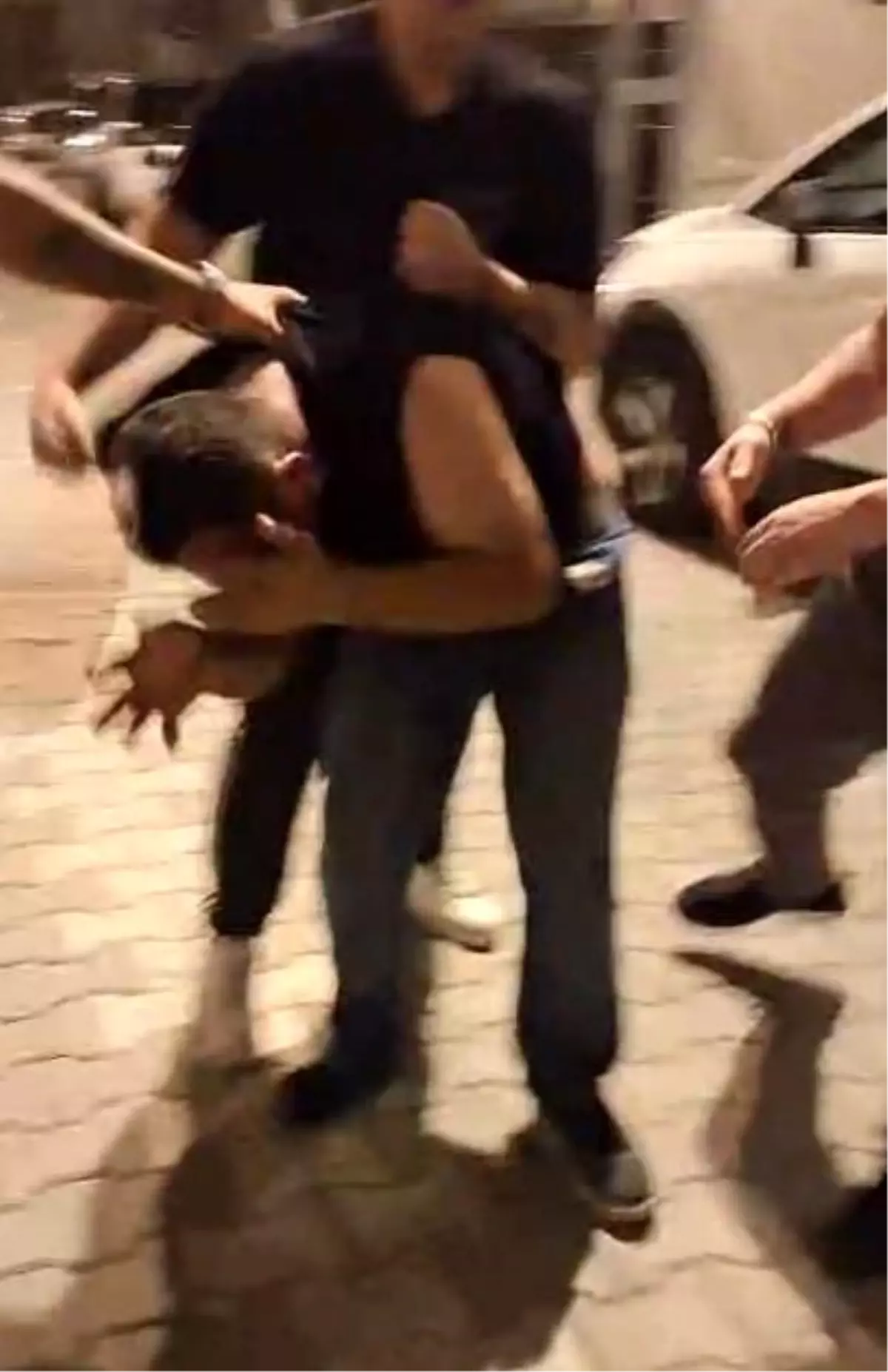 Esenyurt'ta Kadınlara Taciz İddiası: Şüpheli Tutuklandı