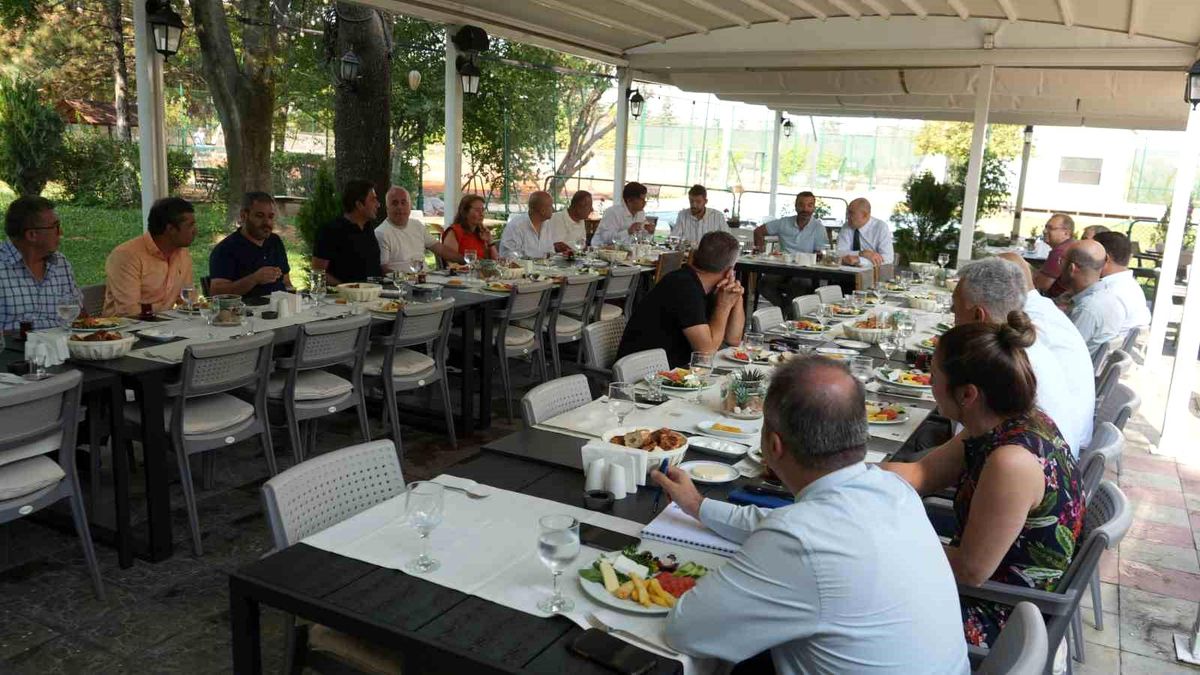 Eskişehir Sanayi Odası'ndan 'Fikir Sofrası Buluşmaları' ile Sektör Temasları