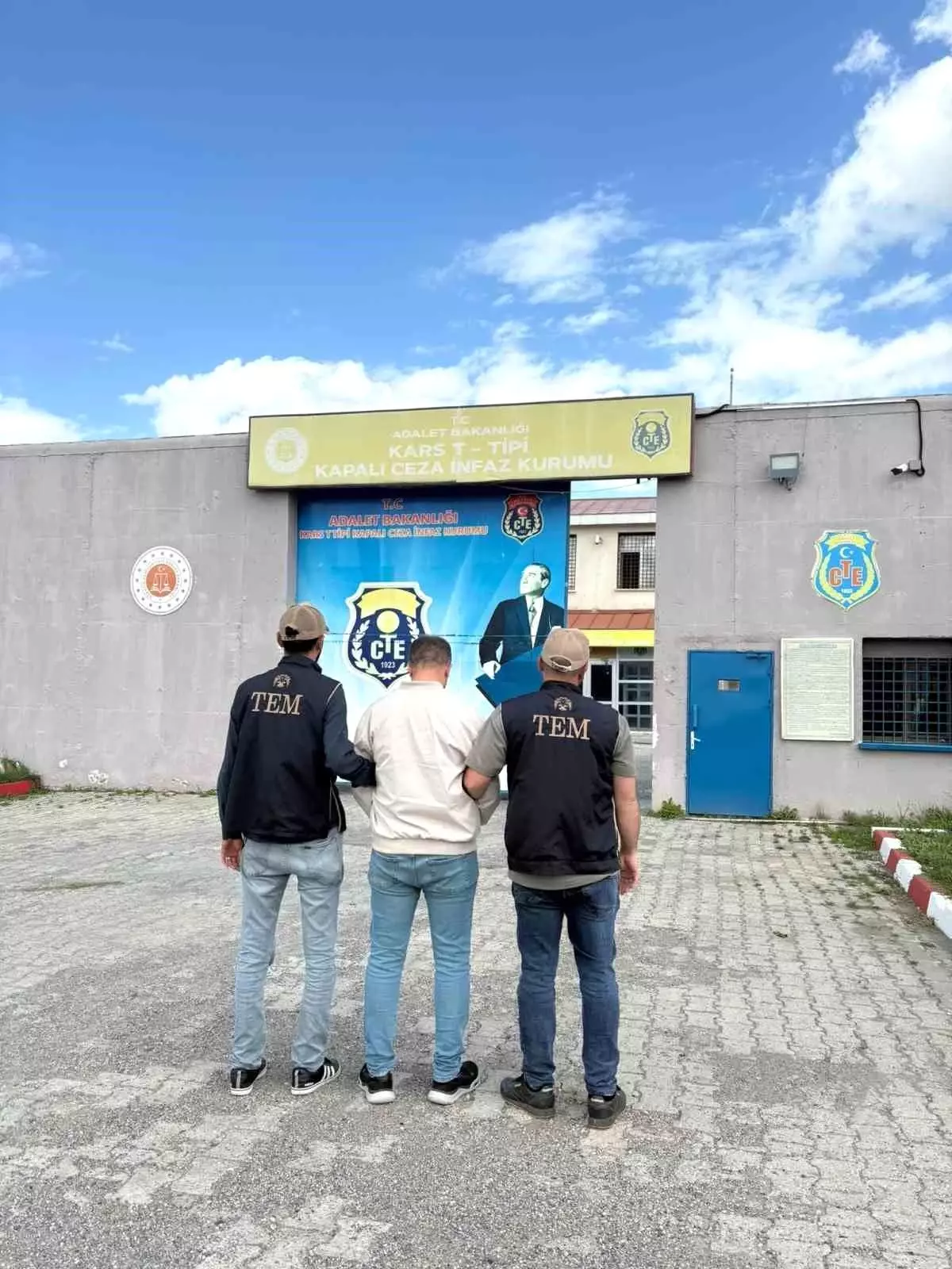 Kars'ta FETÖ Operasyonu: Bir Asker Tutuklandı