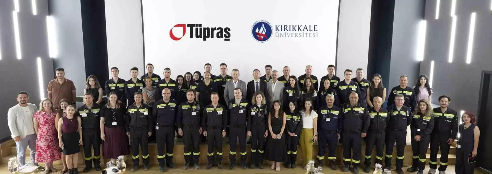 Kırıkkale Üniversitesi ve Tüpraş'tan Staj Programı Sertifika Töreni