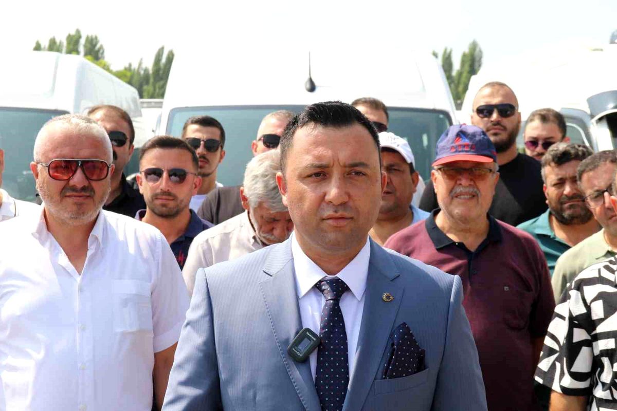 Cem Ünal, Eskişehir Servis Araçları İşletmecileri Odası Başkanlığına Aday Oldu