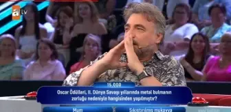 Oscar Ödülleri II. Dünya Savaşı yıllarında metal bulmanın zorluğu nedeniyle hangisinden yapılmıştır?