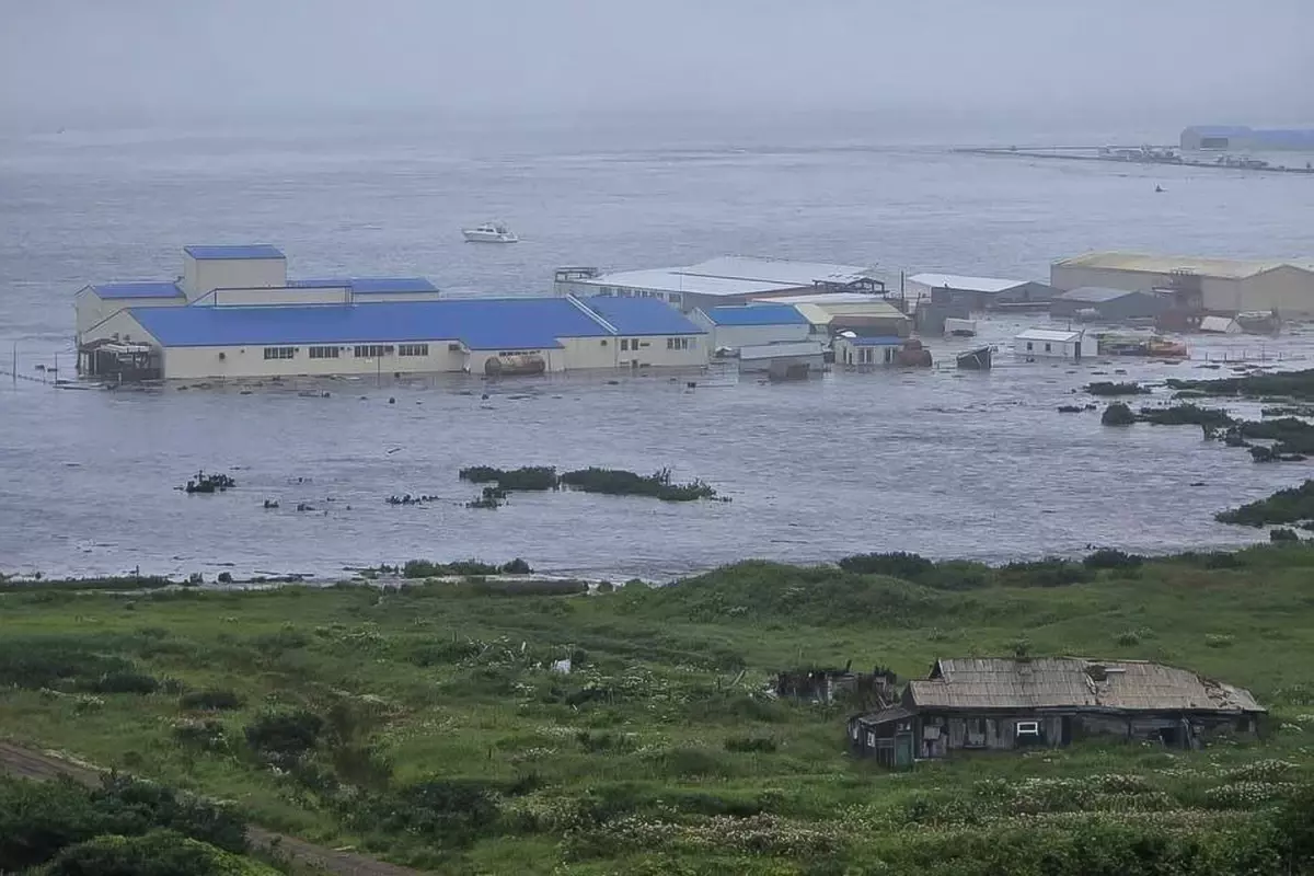 8.8'lik deprem Rusya'nın Kamçatka Yarımadası'nı 2 metre kaydırdı