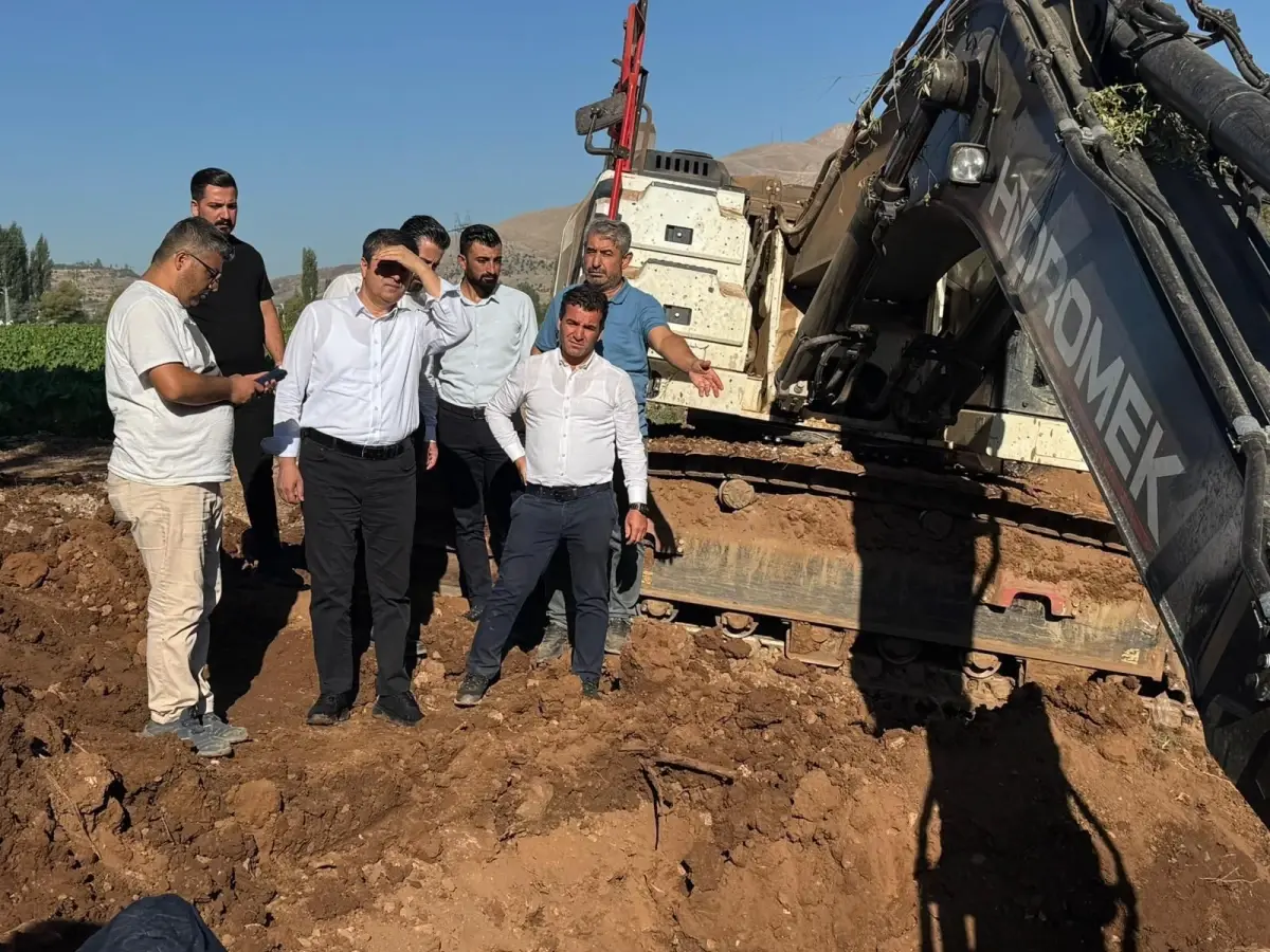 Adıyaman Belediye Başkanı Tutdere, Görevine Döndü ve Su Hattı Çalışmalarını İnceledi