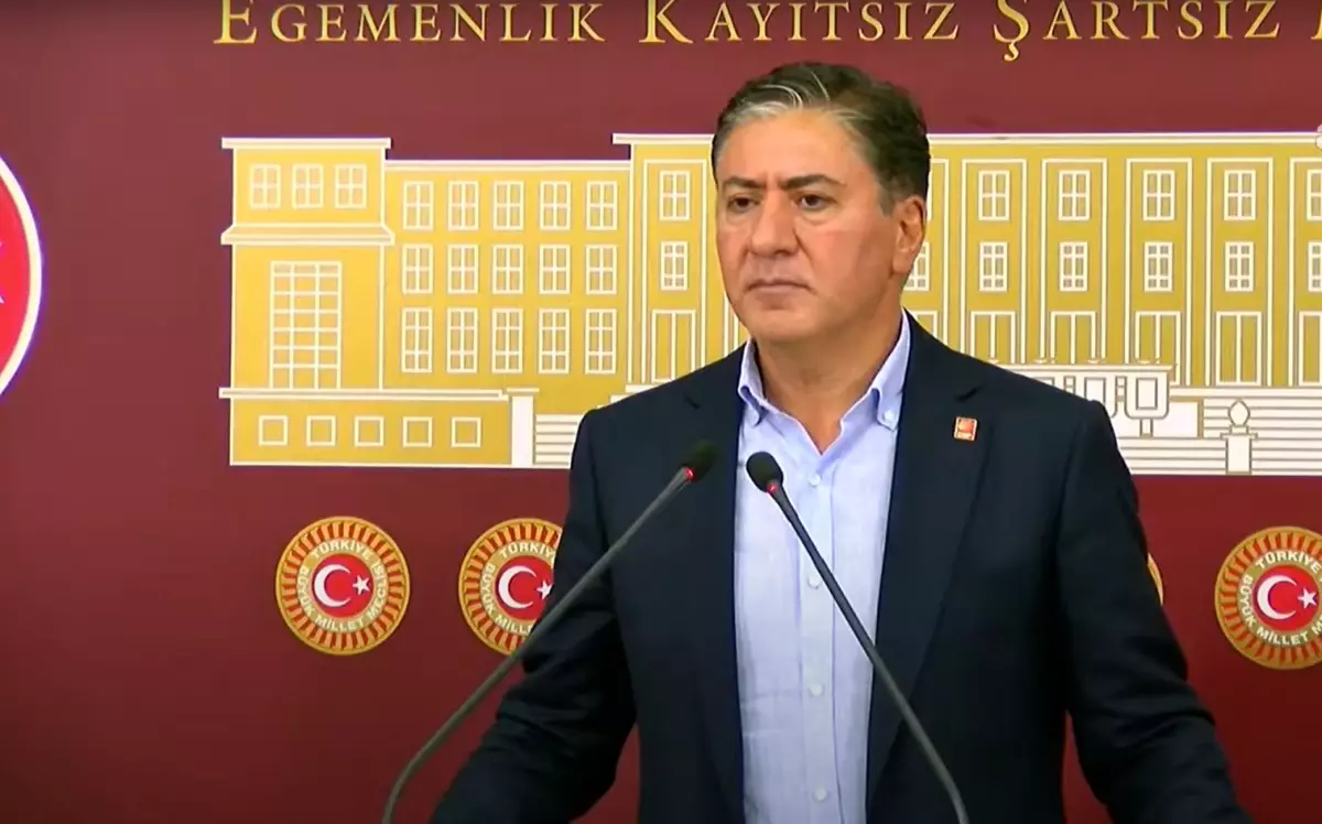 CHP Grup Başkanvekili Murat Emir'den Komisyon Açıklamaları