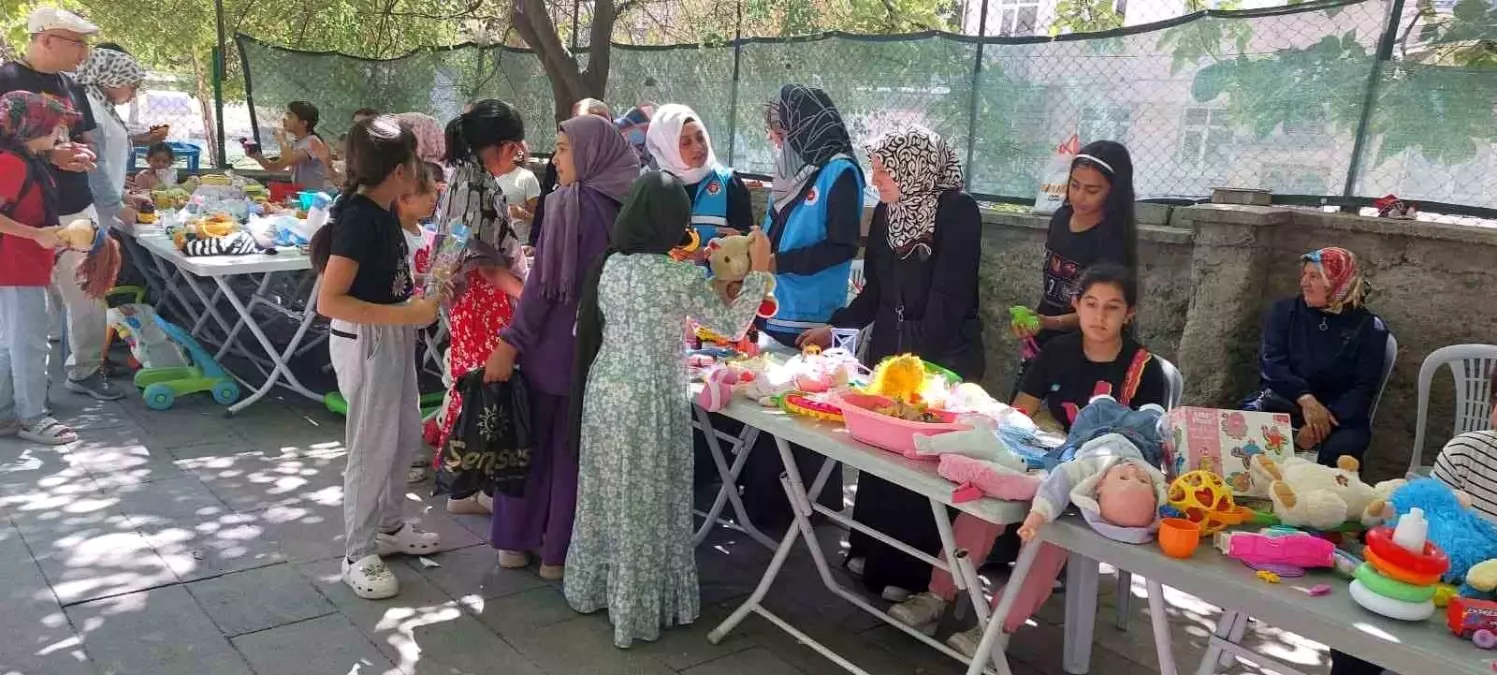 Elazığ'dan Gazze'ye 281 Bin Lira Destek