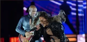 Jennifer Lopez İstanbul'u salladı ama yaşananlar etkinliğe gölge düşürdü