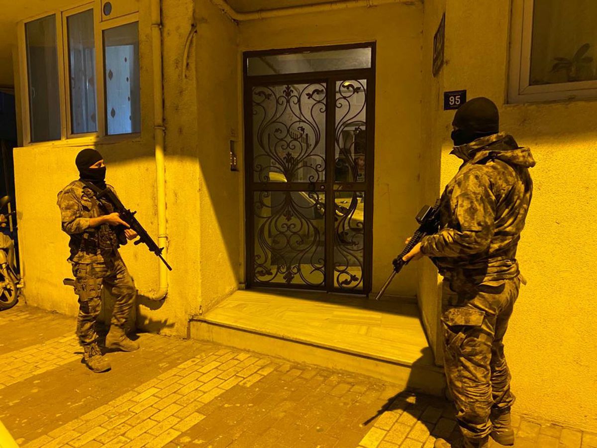 FETÖ'den Aranan İhraç Astsubay Çanakkale'de Yakalandı
