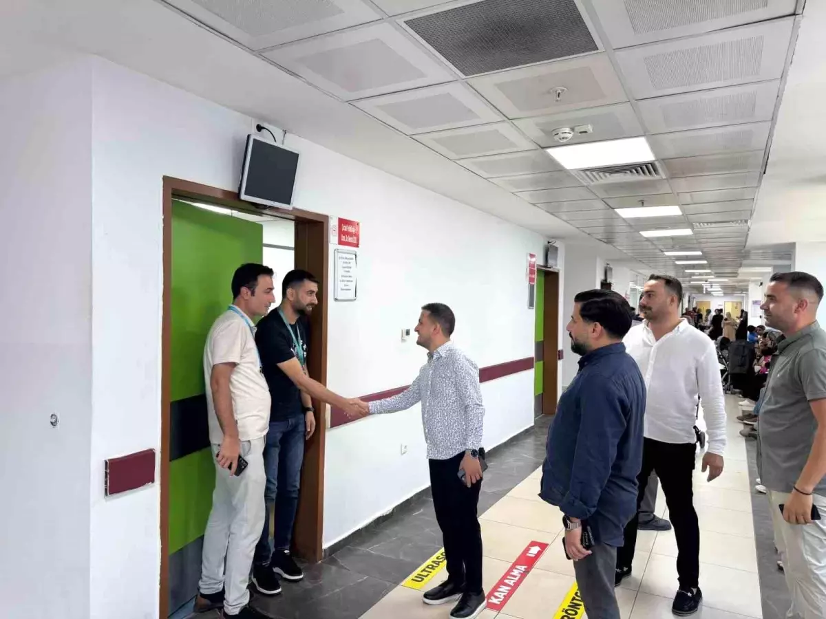 Mehmet Aküzüm Sağlık Emekçileriyle Buluştu
