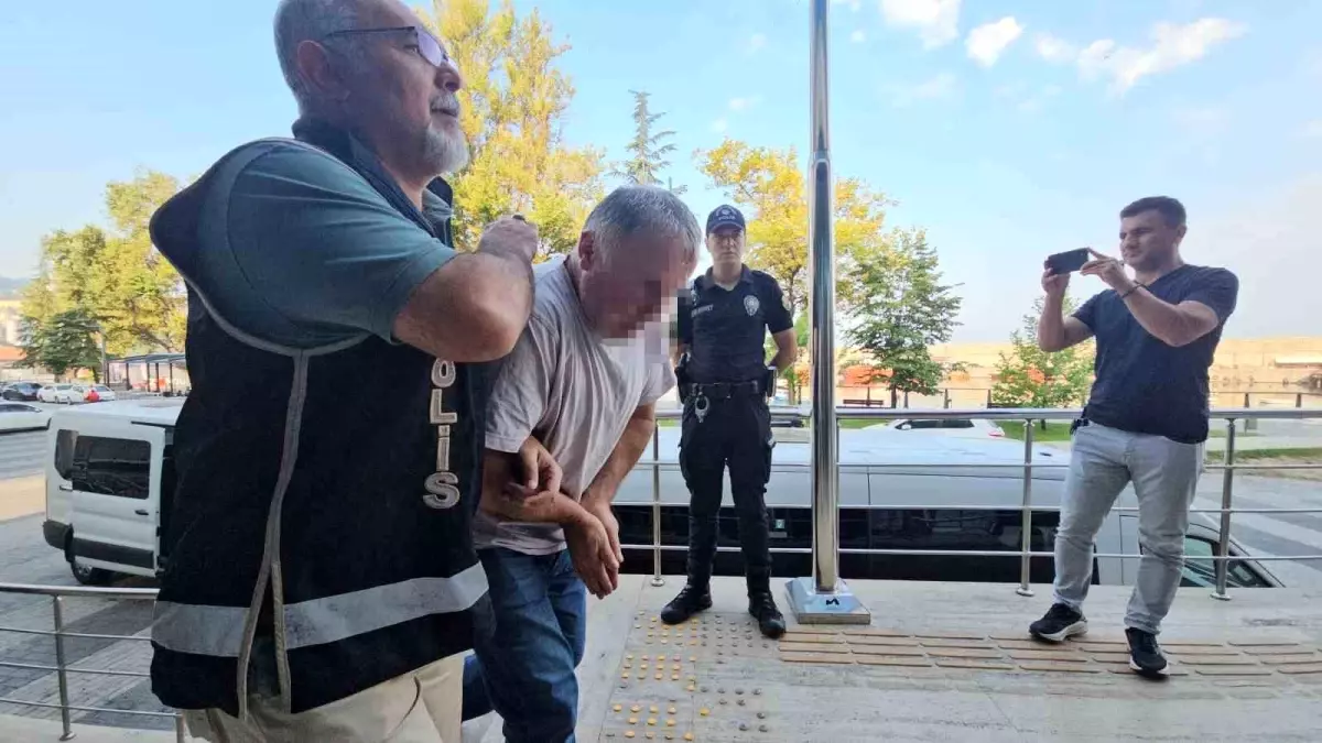 Zonguldak'ta Define Arayan 4 Kişi Suçüstü Yakalandı