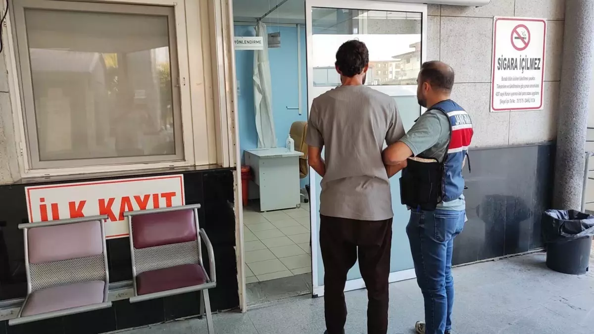 İzmir'de DEAŞ’a Yönelik Operasyonda 1 Gözaltı