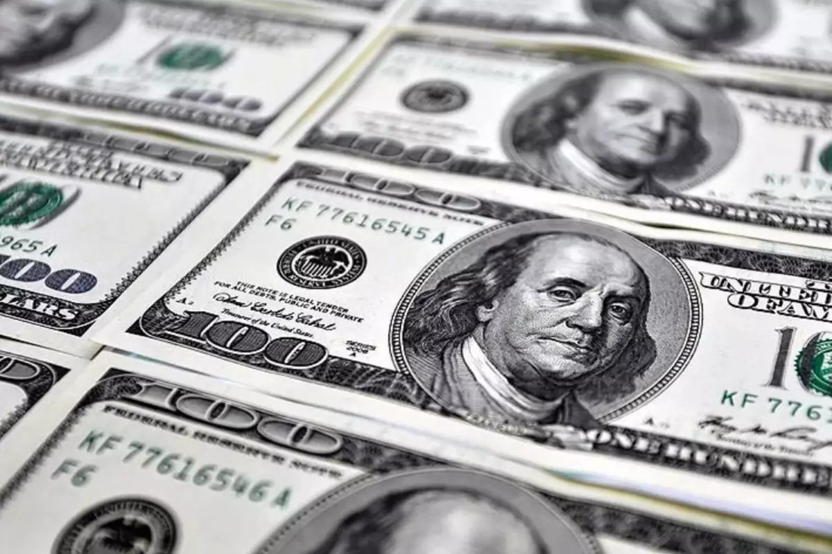 Kritik hafta: Trump tarifeleri işaret etti, Dolar yerinde sayıyor