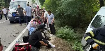 Ordu'da minibüs ile otomobil çarpıştı: 16 yaralı