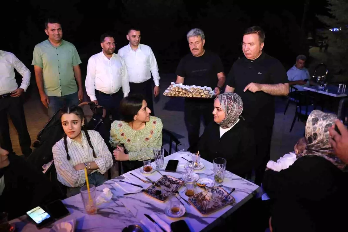 Erzincan'da Yöresel Pekmezli Yufka Tanıtıldı